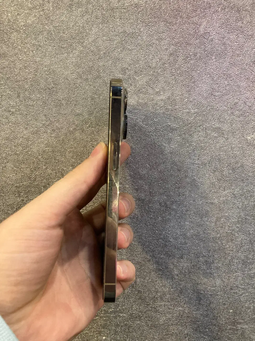 ۱۳ پرو|موبایل|رباطکریم, رباطکریم|دیوار