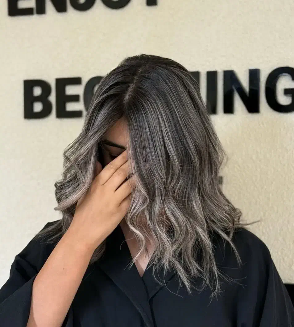 رنگ و لایت|خدمات آرایشگری و زیبایی|نوشهر, |دیوار