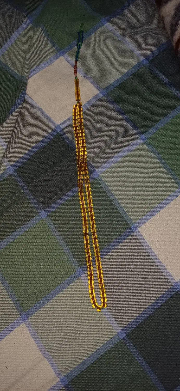 تسبیح سندلوس|کلکسیون اشیاء عتیقه|همدان, |دیوار