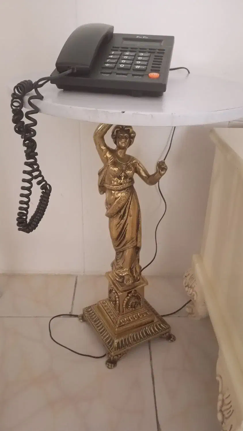 میز تلفن برنجی ،ساعت برنجی|ساعت دیواری و تزئینی|تهران, شوش|دیوار