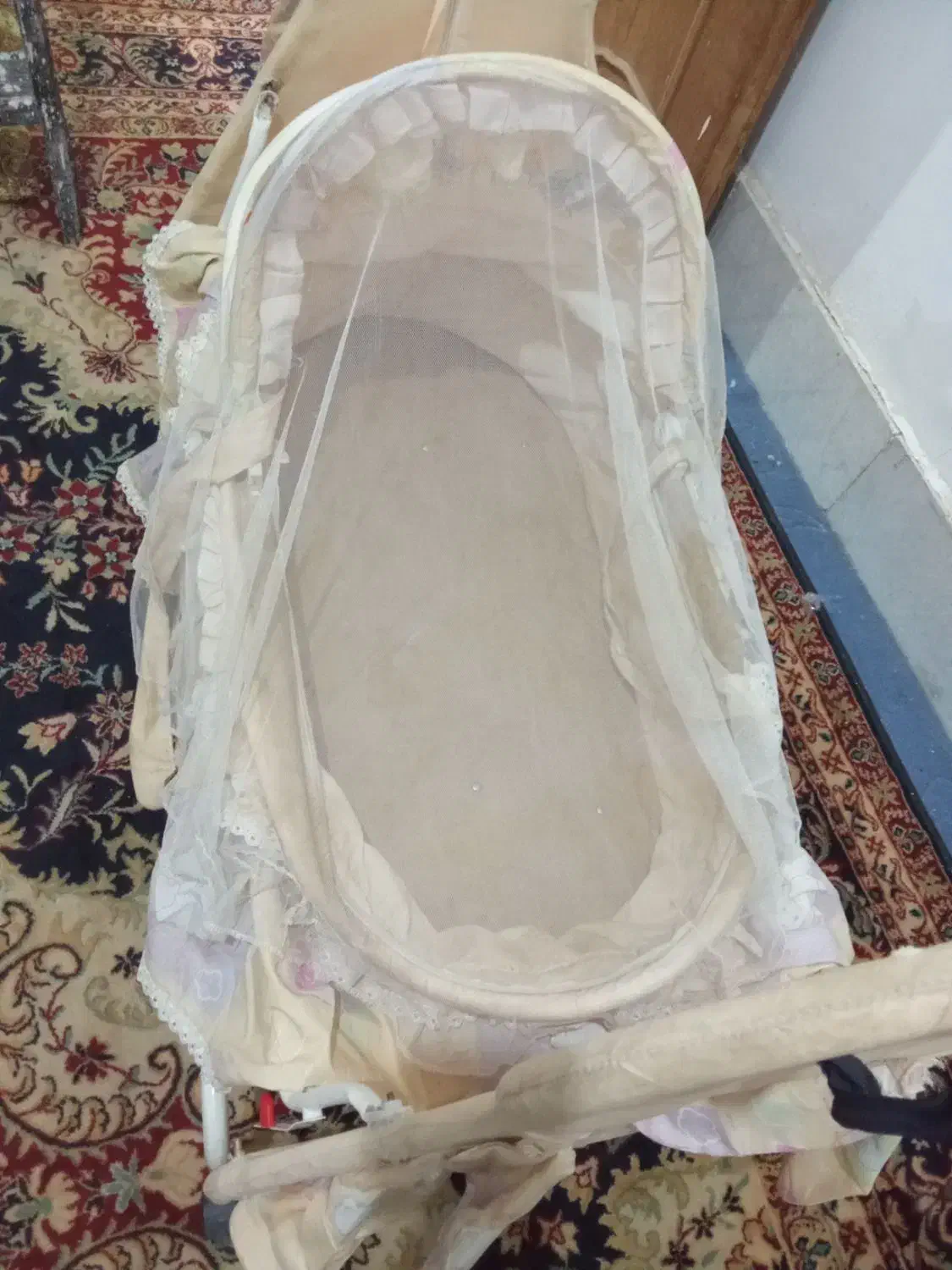 گهواره نوزاد|اسباب و اثاث بچه|زابل, |دیوار