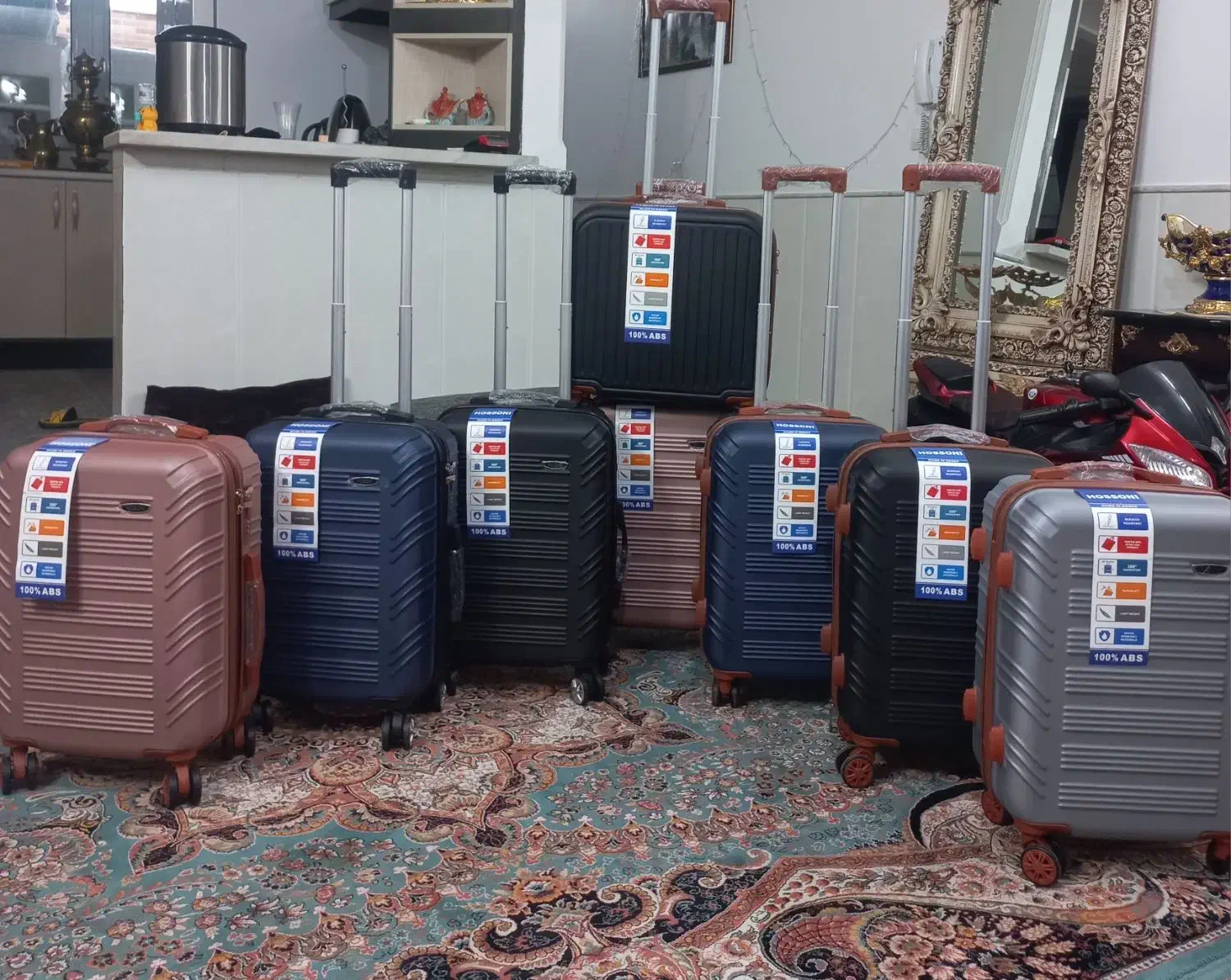 چمدان به مناسبت روز مادر ۲۰درصد تخفیف|کیف، کفش، کمربند|قم, لسانی|دیوار