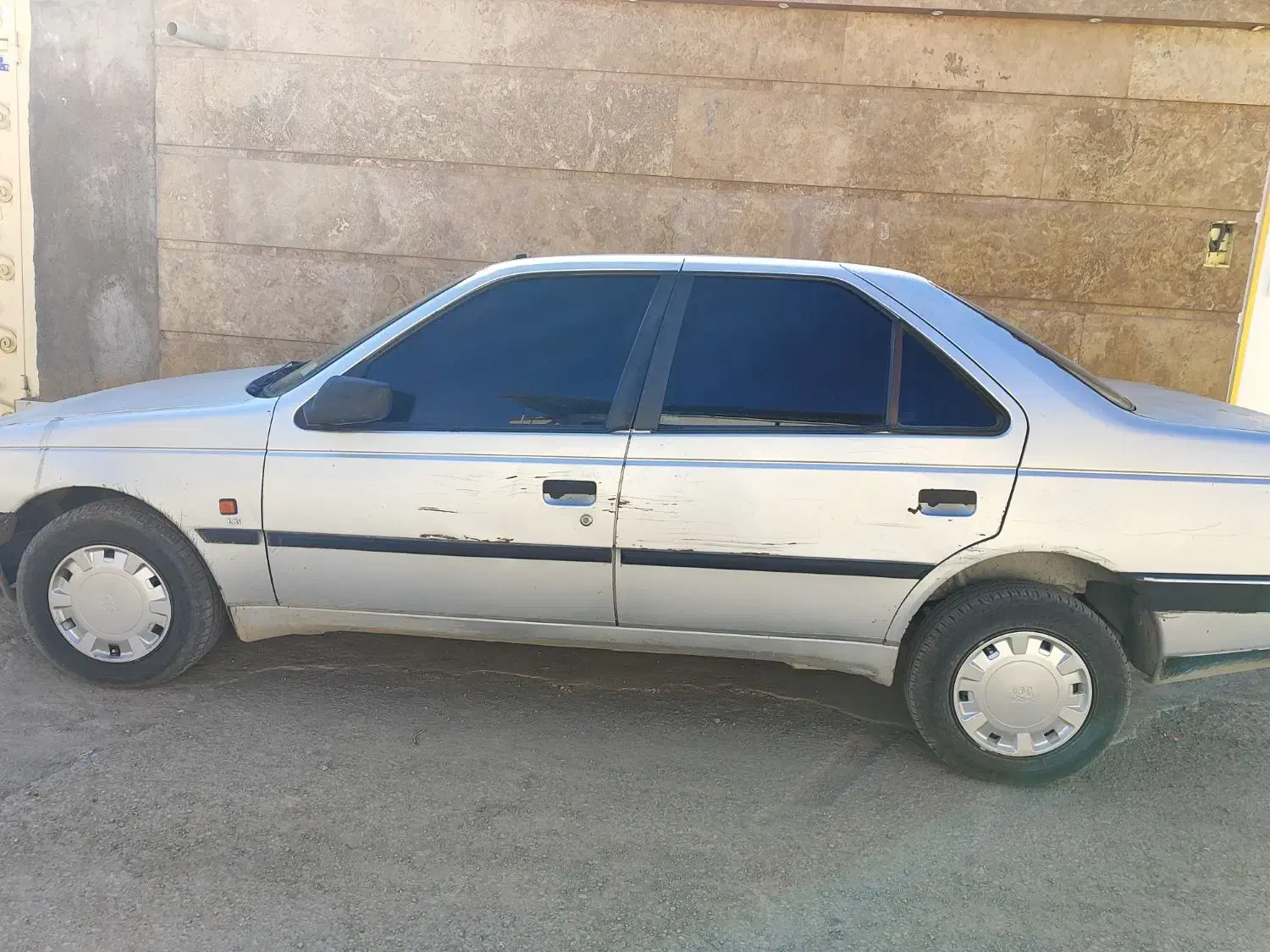 پژو 405|خودرو سواری و وانت|سیرجان, |دیوار