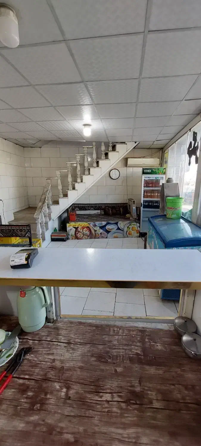 یک باب مغازه بَر جاده جعفریه(بلوار حضرت معصومه)|اجارهٔ مغازه و غرفه|قم, قلعه صدری|دیوار