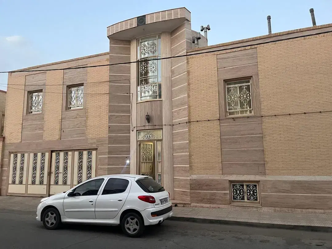 منزل ۲۸۰ متری دوطبقه امام حسین دونبش اصلی|فروش خانه و ویلا|یزد, |دیوار