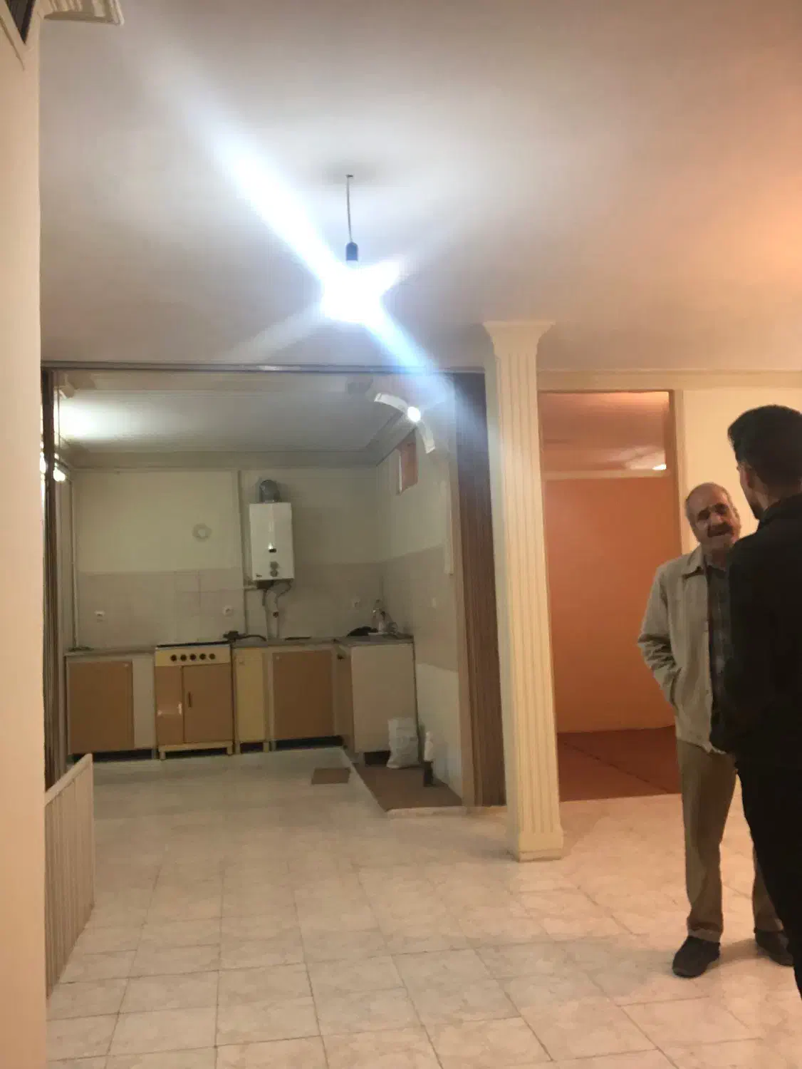 اجاره واحد اداری موقعیت عالی|اجارهٔ دفتر کار، اتاق اداری، مطب|رفسنجان, |دیوار