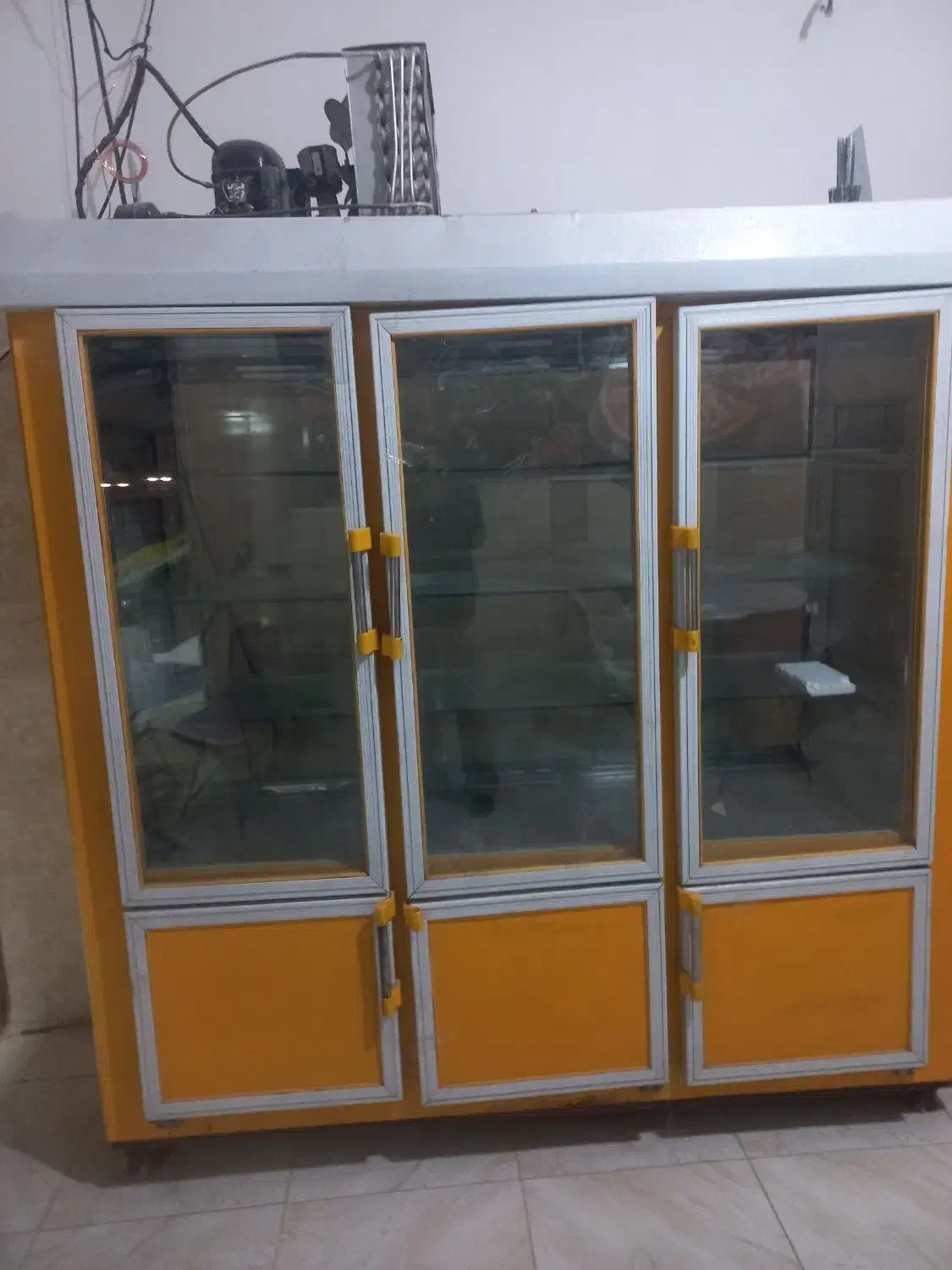 فروش یخچال مغازه|یخچال و فریزر|بم, |دیوار