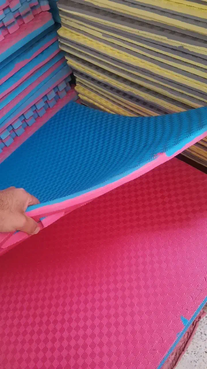 کفپوش تاتامی و گرانولی و دیوارپوش|خدمات پیشه و مهارت|گرگان, |دیوار