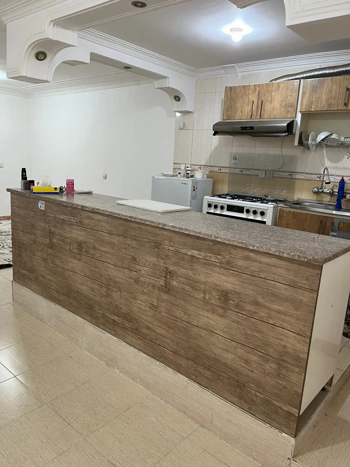 اجاره واحد ۷۰متری میدان معلم|اجارهٔ آپارتمان|جیرفت, |دیوار