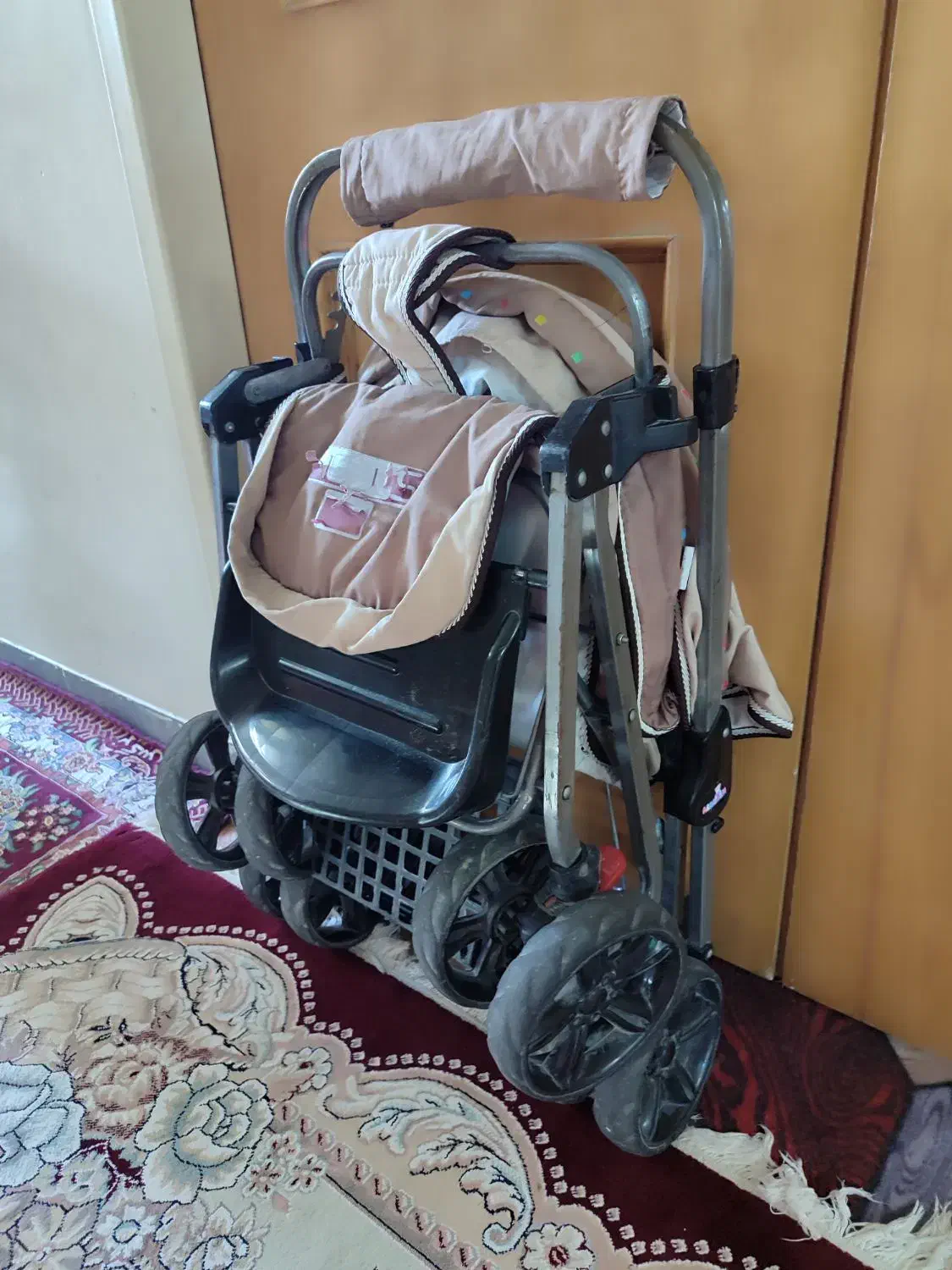 کالسکه|کالسکه و لوازم جانبی|اصفهان, شهرک ولیعصر|دیوار