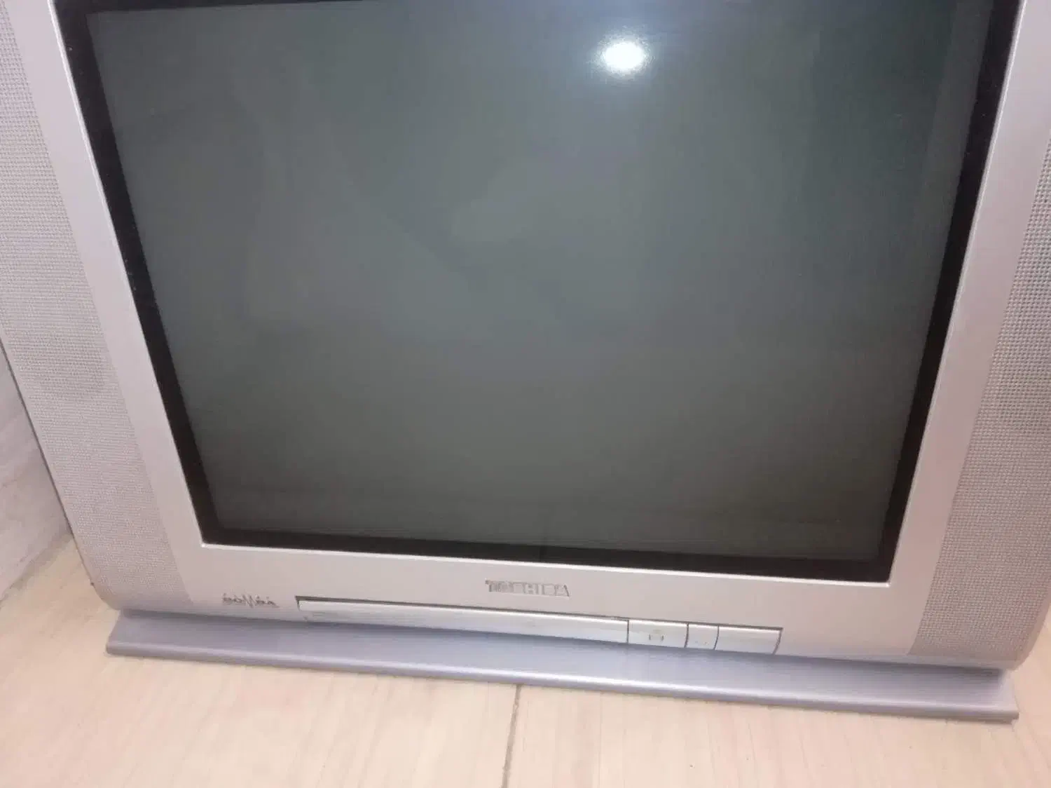 تلویزیون توشیبا|تلویزیون و پروژکتور|گناباد, |دیوار