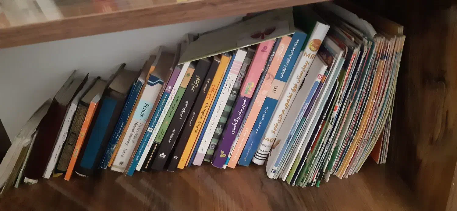 فروش کتاب های علمی پزشکی رمان ...|کتاب و مجله آموزشی|شیراز, شهرک گلدشت حافظ‎|دیوار