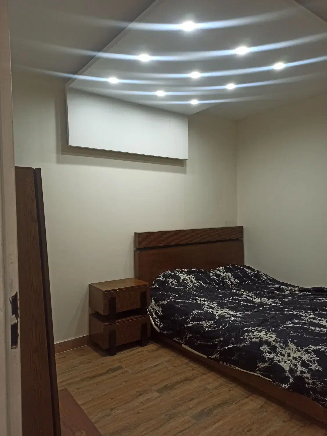 سویت ...وباغ استخردارمدرن|اجارهٔ کوتاه‌مدت آپارتمان و سوئیت|فردیس, فردیس|دیوار