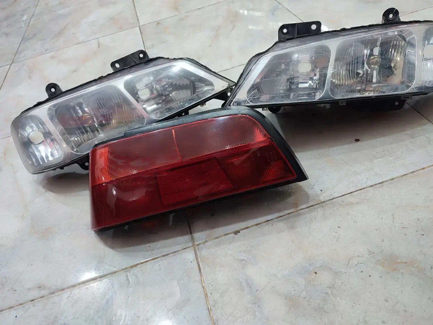 چراغ|لامپ و چراغ|بندر امام خمینی, |دیوار