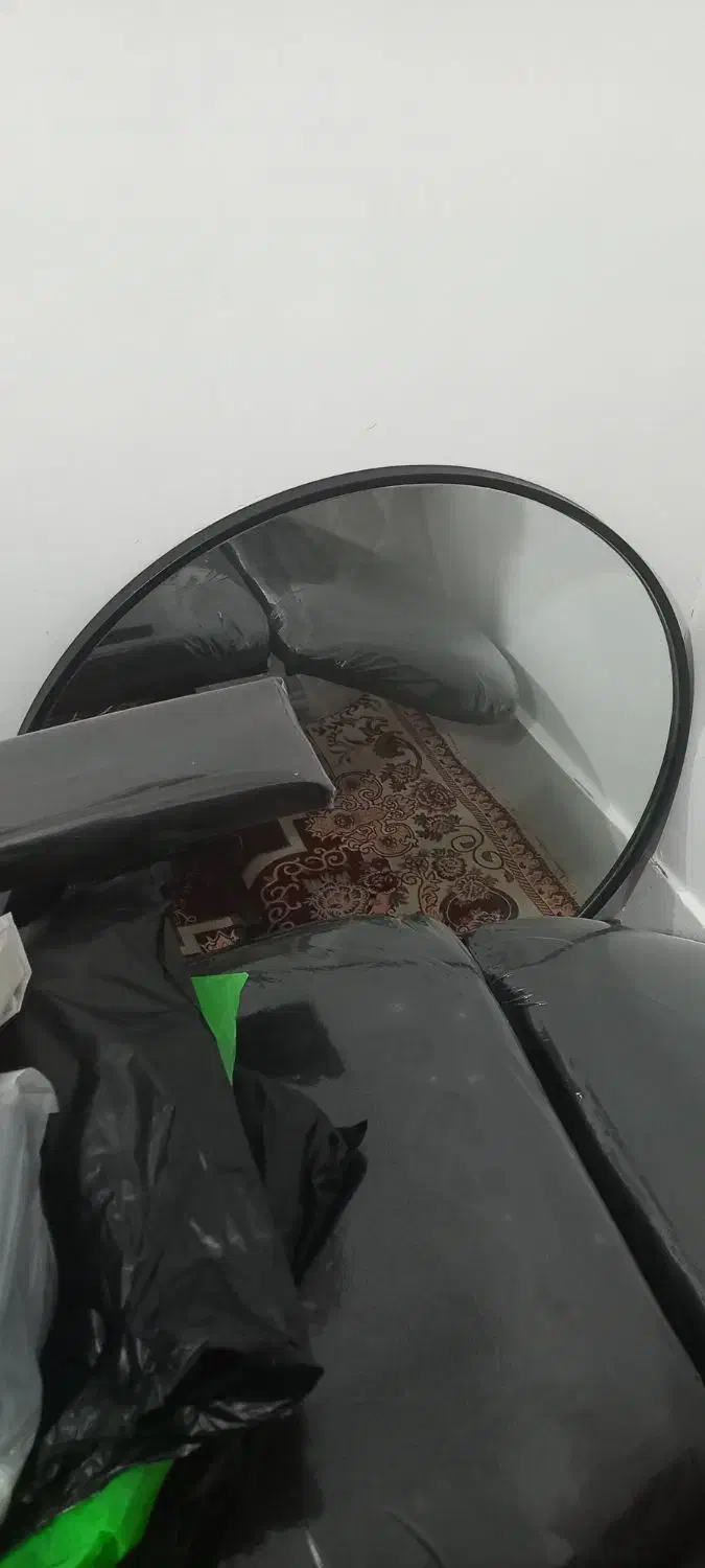 اینه|آینه|تربت جام, مسکن مهر|دیوار