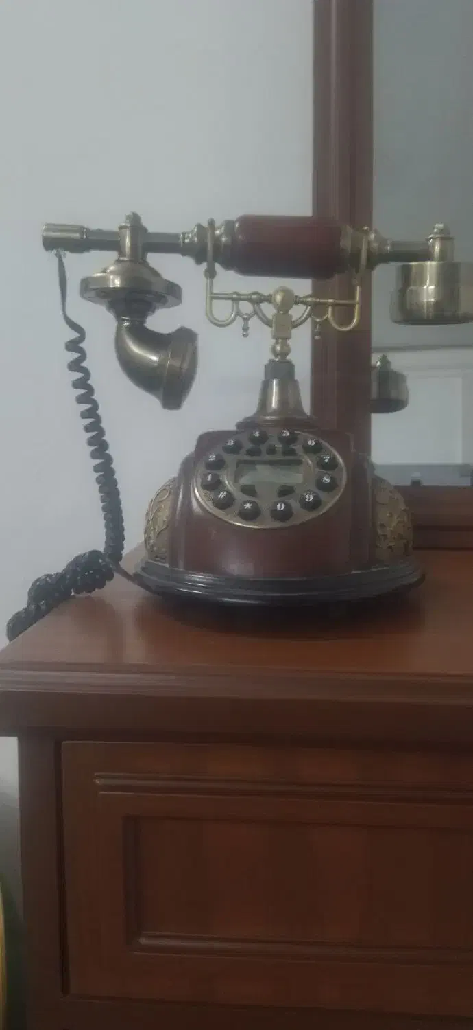 تلفن سلطنتی|تلفن رومیزی|قم, باسکول|دیوار