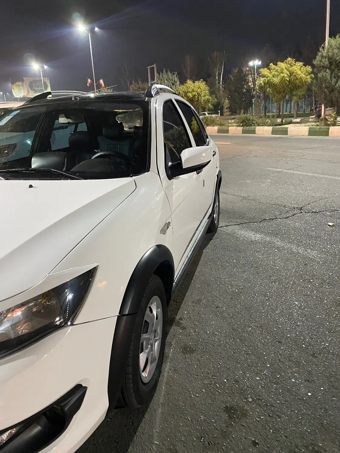 کوییک1402 R|خودرو سواری و وانت|هشتگرد, شهرک اداری|دیوار