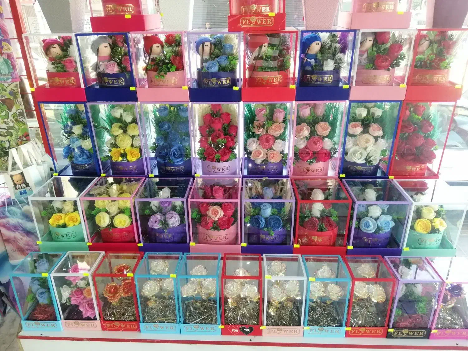 نیروی کار خانم برای گلسازی|استخدام هنری و رسانه|کرج, خرمدشت|دیوار