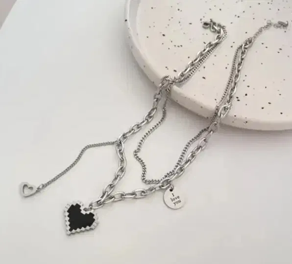 انواع گردبندو دستبند و ساعت زنانه مردانه تخفیف|جواهرات|ملایر, |دیوار