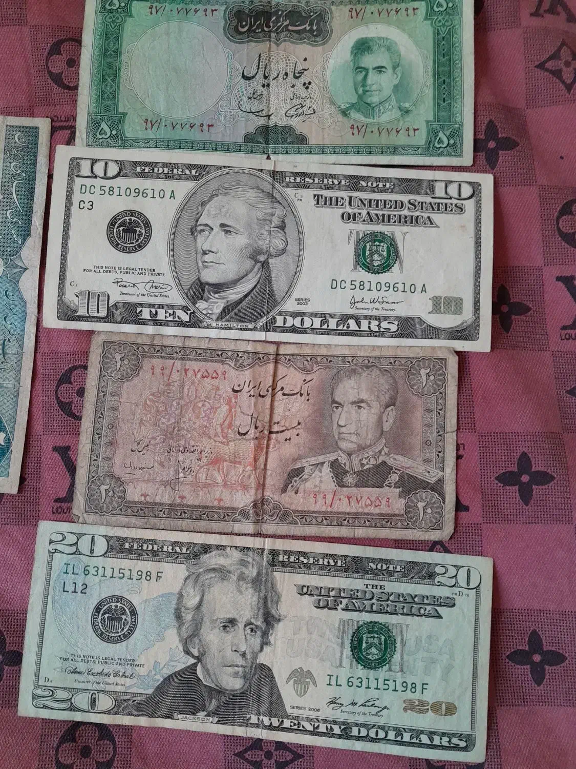 باسلام ۲ تا دلار کلکسیونی ۱۰ و۲۰ دلاری|کلکسیون سکه، تمبر، اسکناس|شهریار, شهریار|دیوار