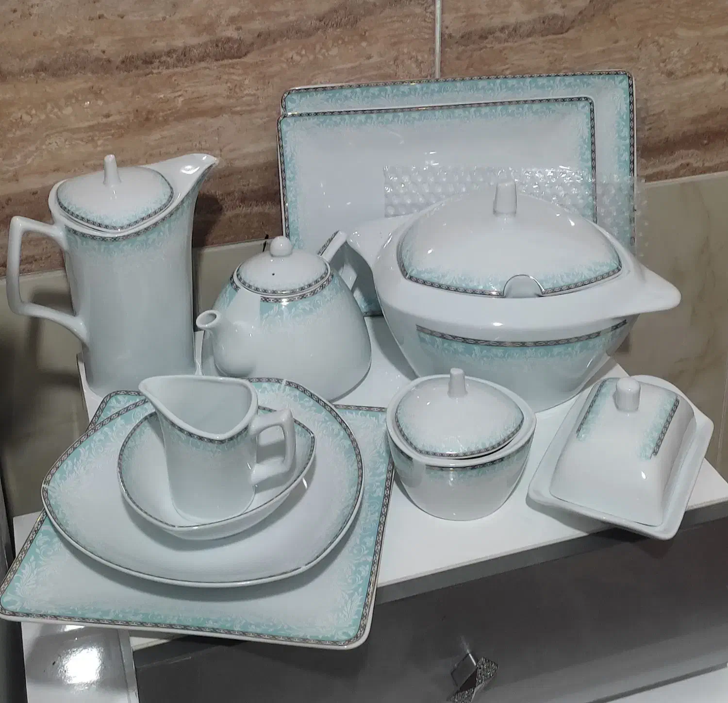 ظروف و لوازم آشپزخانه|ظروف سرو و پذیرایی|کاشمر, |دیوار