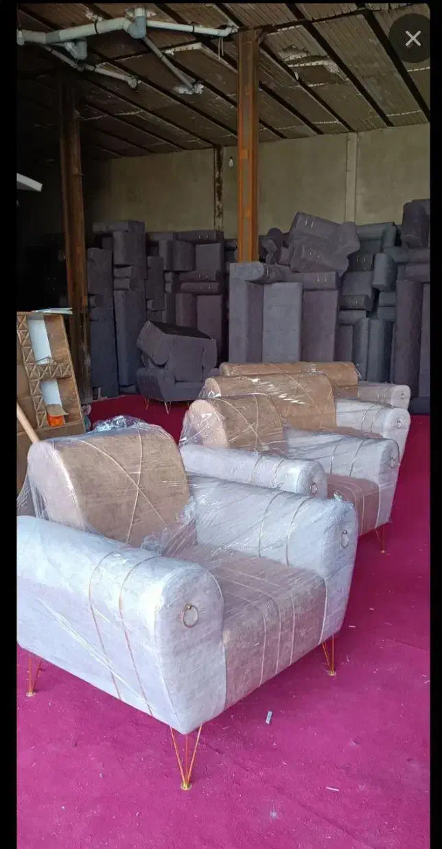 رنگ بندی نامحدود به دل خواه شما هست|مبلمان خانگی و میز عسلی|صدرا-فارس, فاز ۱|دیوار