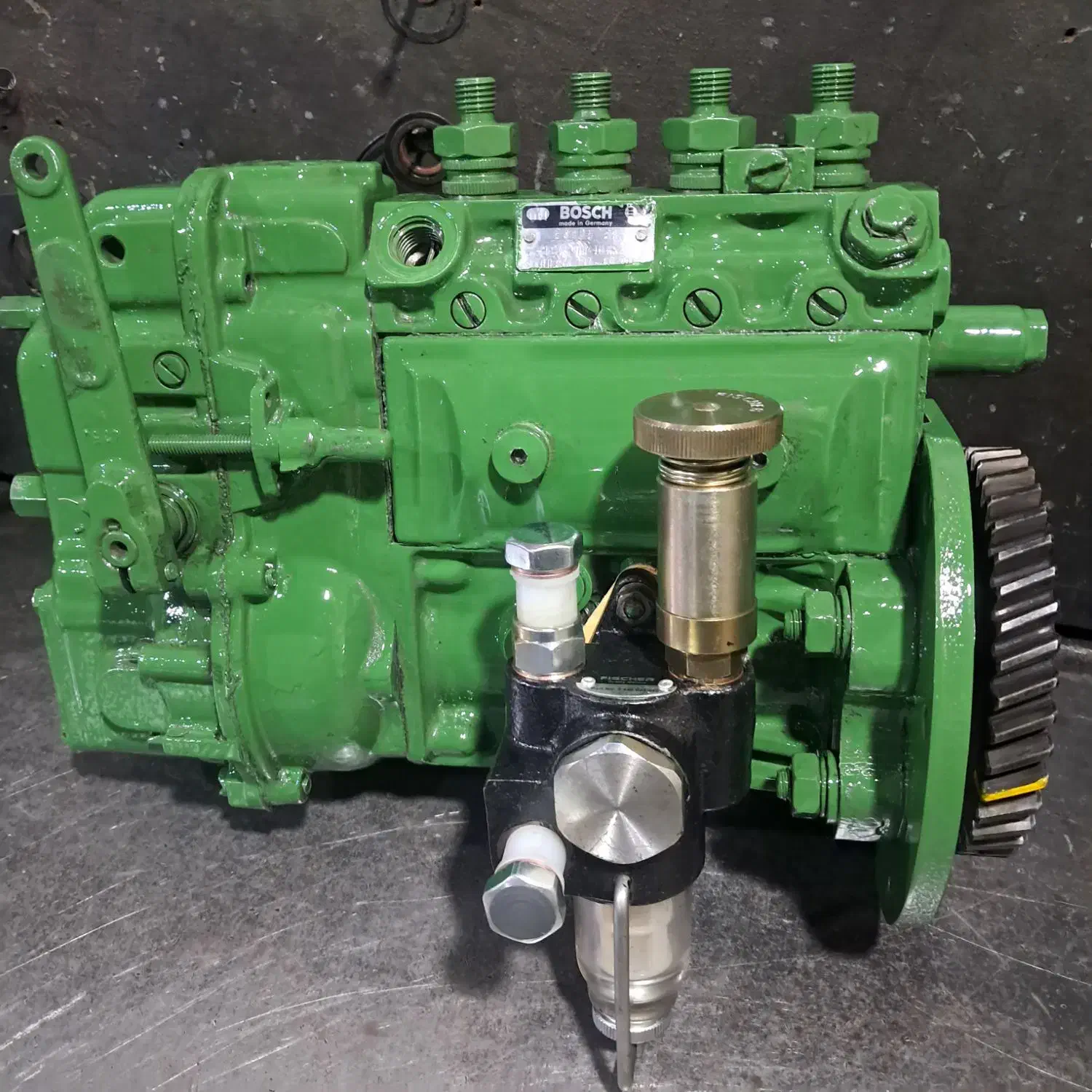 فروش پمپ گازوییل خاورصنعتی خاموش کن دار|قطعات یدکی و لوازم جانبی|مشهد, نوید|دیوار