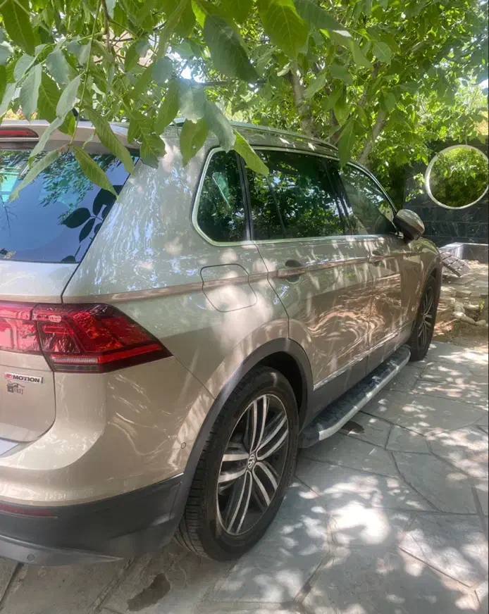 VW Tiguan 2018|خودرو سواری و وانت|تهران, میرداماد|دیوار