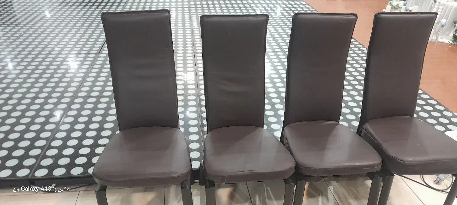 صندلی فلزی در حد نو|صندلی و نیمکت|گرگان, |دیوار