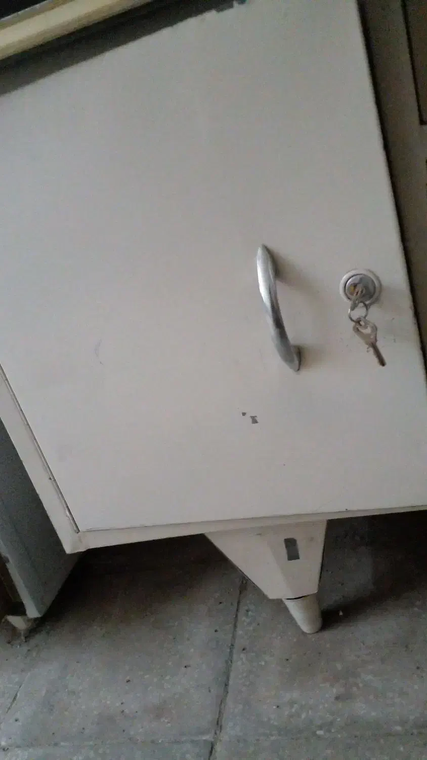 میز|مبلمان اداری|سبزوار, هویزه|دیوار