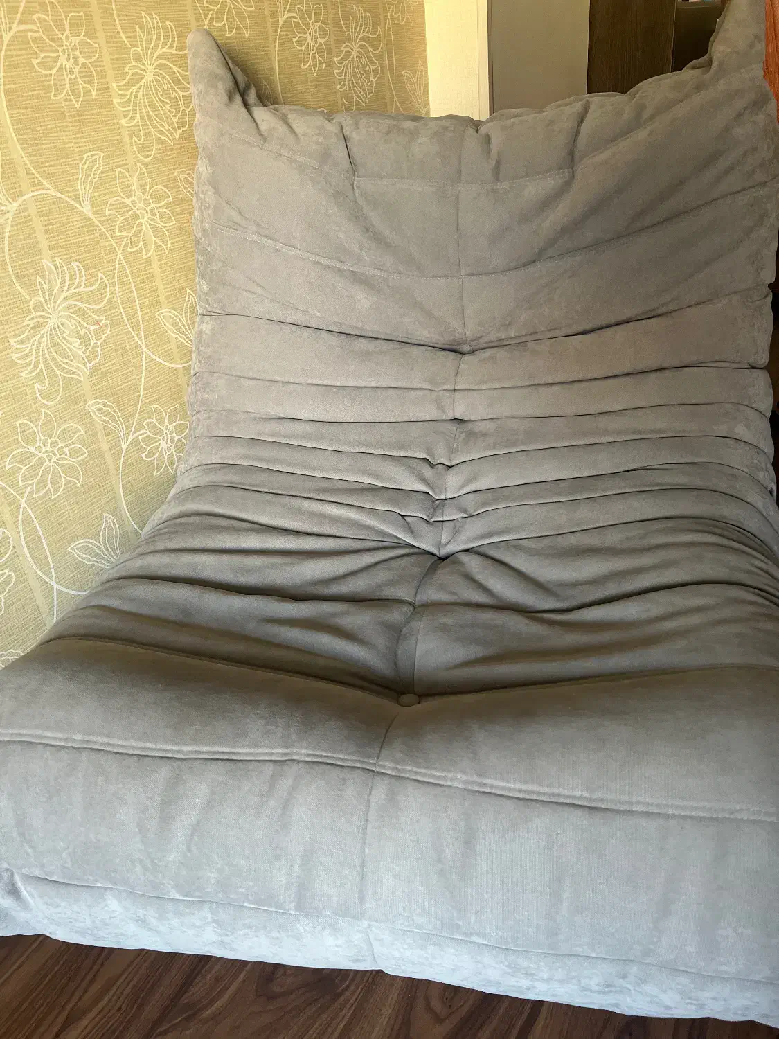 مبل راحتی|مبلمان خانگی و میز عسلی|تهران, مینی‌سیتی (شهرک نفت)|دیوار