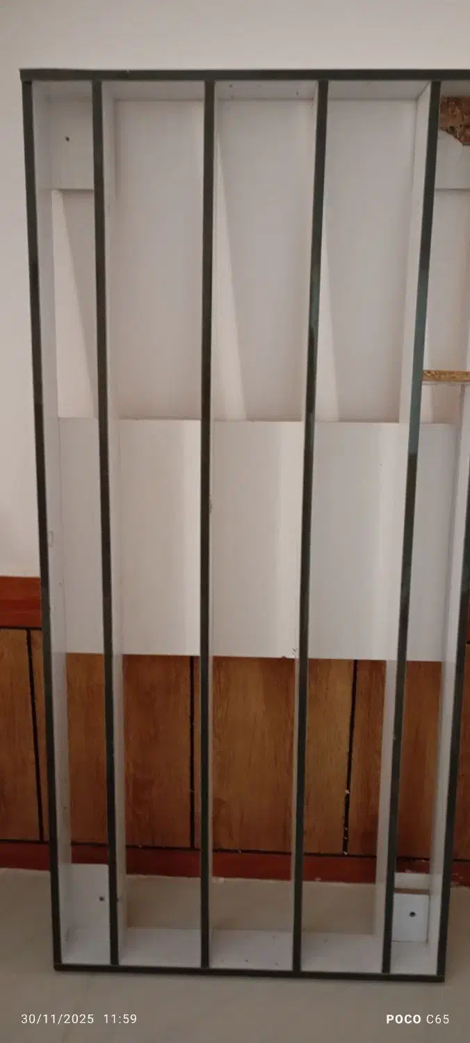 استندلاک|آرایشگاه و سالن‌های زیبایی|کازرون, |دیوار