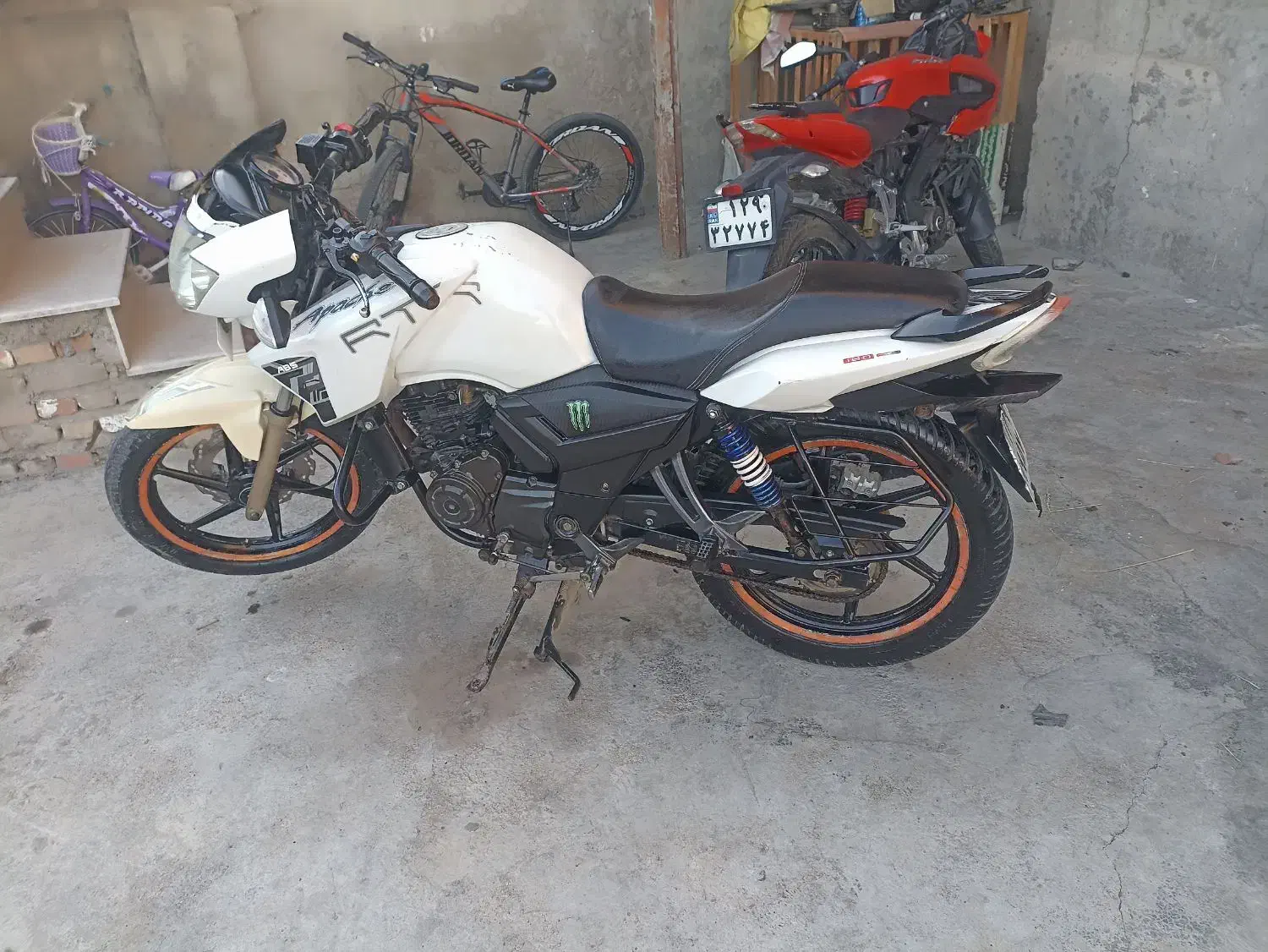 موتور آپاچی مزایده انبار خوابیده معاوضه|موتورسیکلت|گنبد کاووس, |دیوار