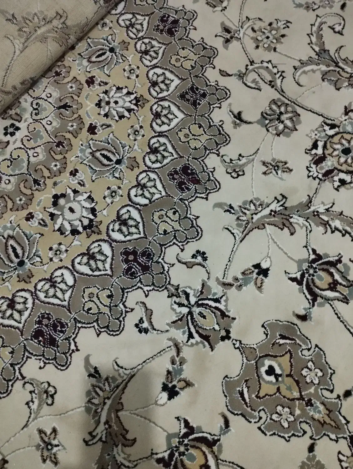 فرش ۱۲متری|فرش|شاهینشهر, شهرک هشت بهشت|دیوار