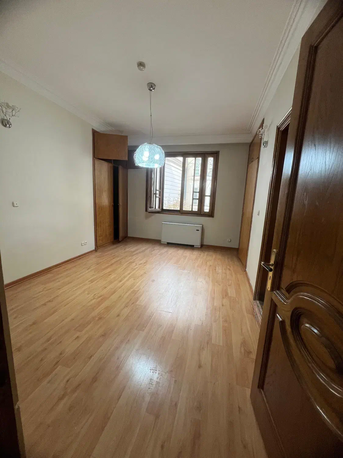 فرشته ۳۷۰ متر تاپ لوکیشن