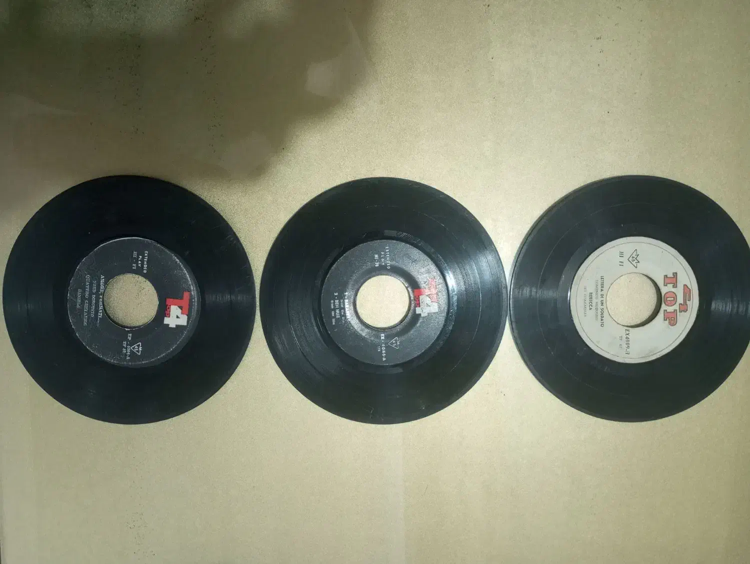 ۵۲ عدد صفحه گرام|کلکسیون اشیاء عتیقه|مشهد, کوثر|دیوار