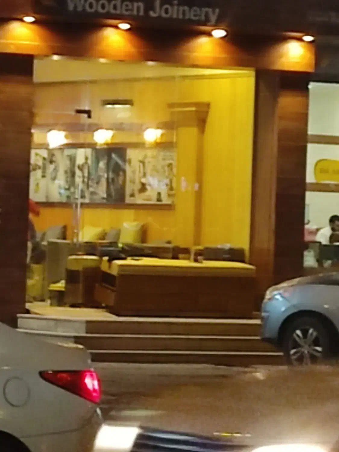 کار و سرمایه گذاری در عمان|فعالیت داوطلبانه|اهواز, کوروش|دیوار