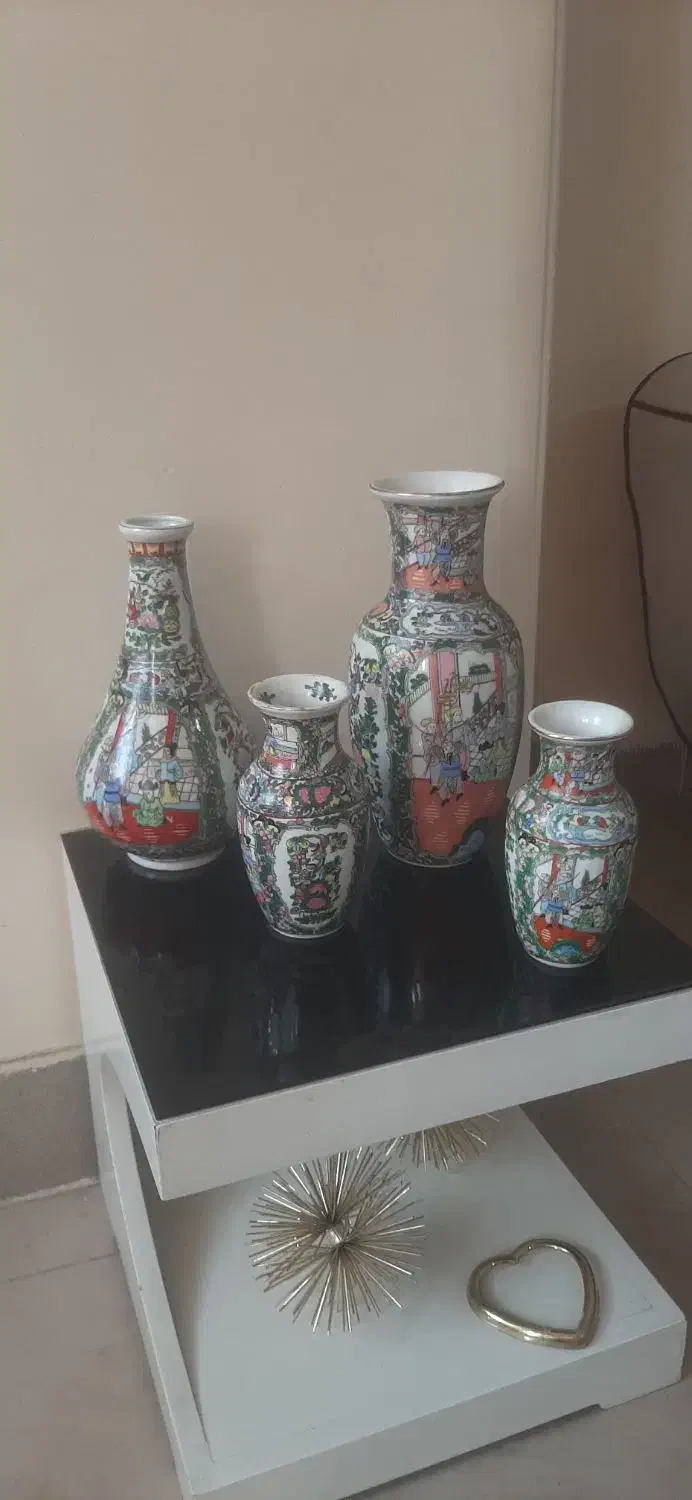 گلدان مرغی|کلکسیون اشیاء عتیقه|شاهین‌شهر, شهرک ردانی پور|دیوار