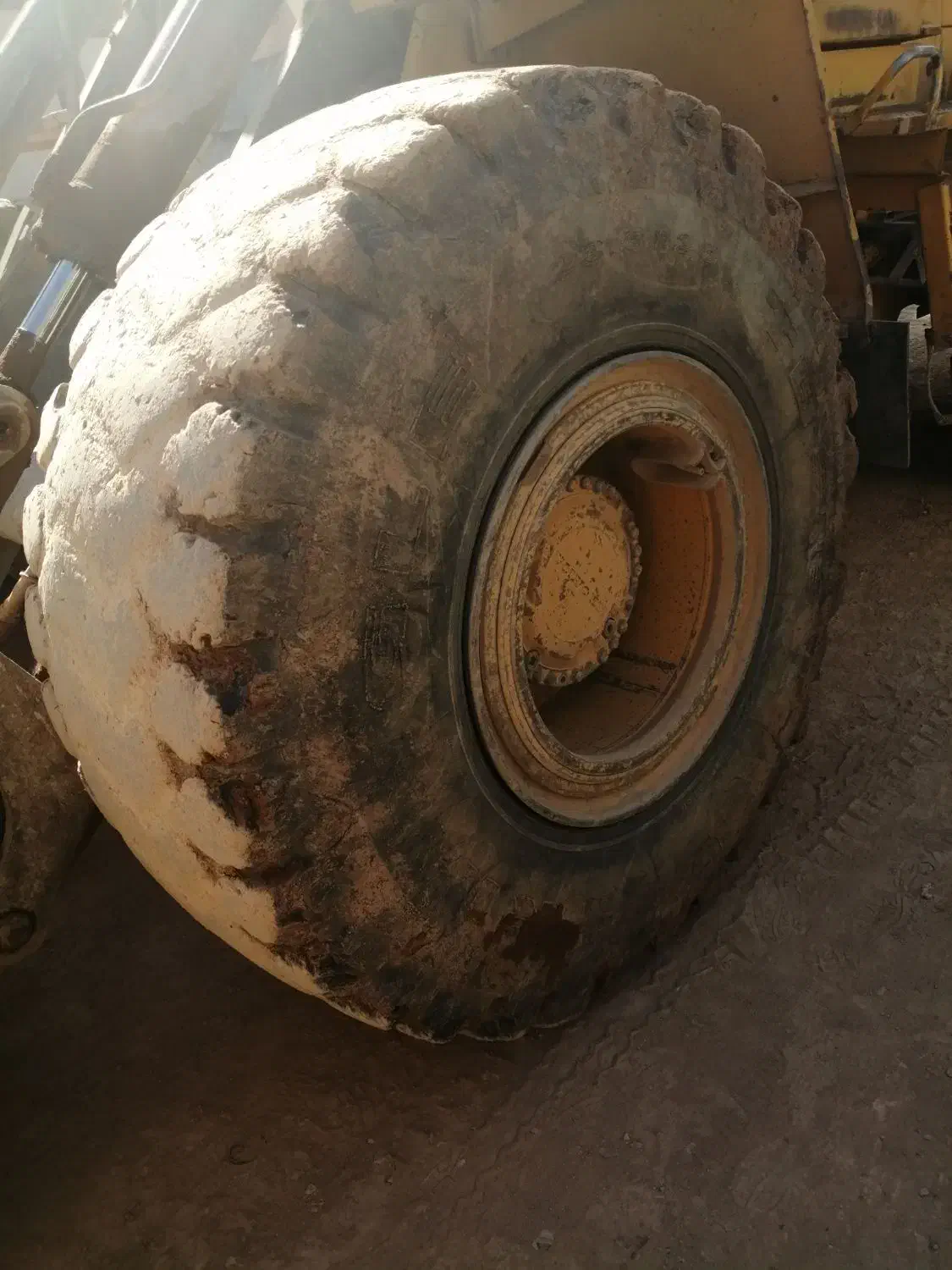 لاستیک لودر|قطعات یدکی و لوازم جانبی|پردیس, فاز ۸|دیوار