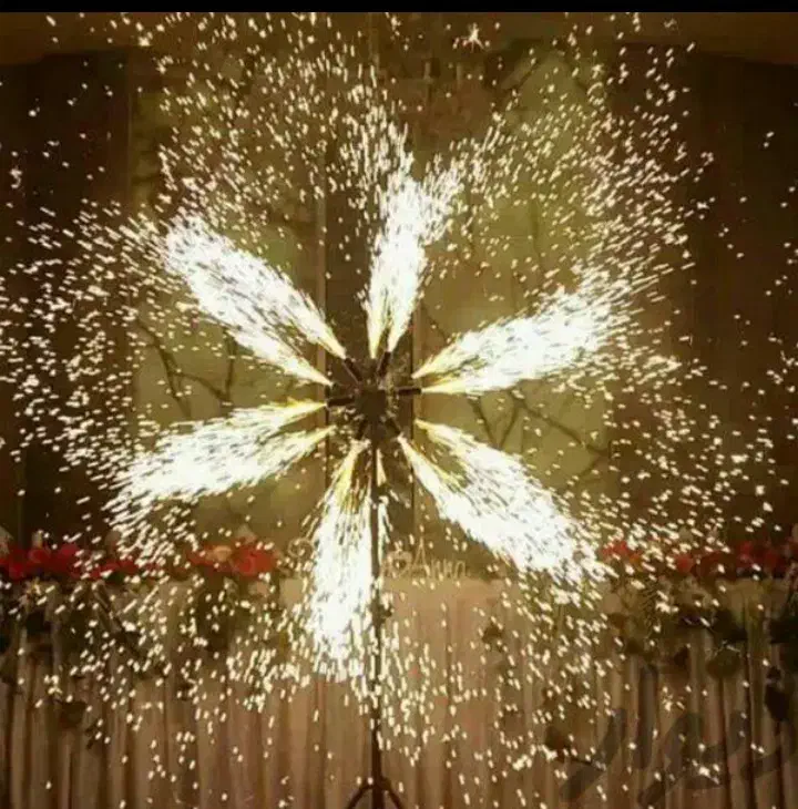 اجرای آبشار سرد مجالس عروسی و خدمات دیزاین|فروشگاه و مغازه|قم, باغ شریفی|دیوار