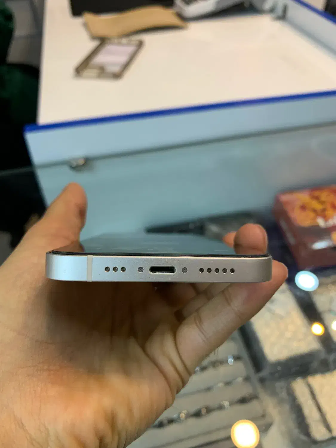 ایفون ۱۳ نرمال|موبایل|مشهد, کوه سنگی|دیوار