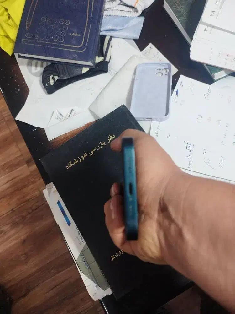 ایفون۱۳مشکی۱۲۸|موبایل|تهران, منیریه|دیوار