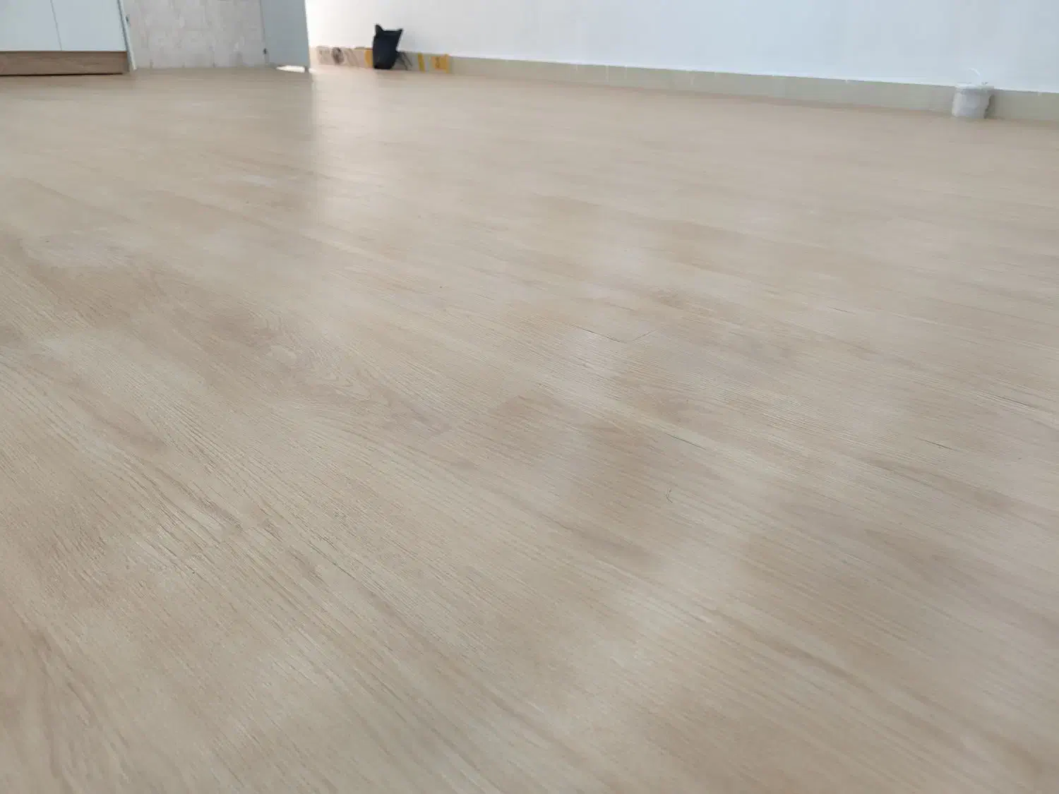 فروش کاغذدیواری و کفپوش و برچسب کابینت|خدمات پیشه و مهارت|امیدیه, |دیوار