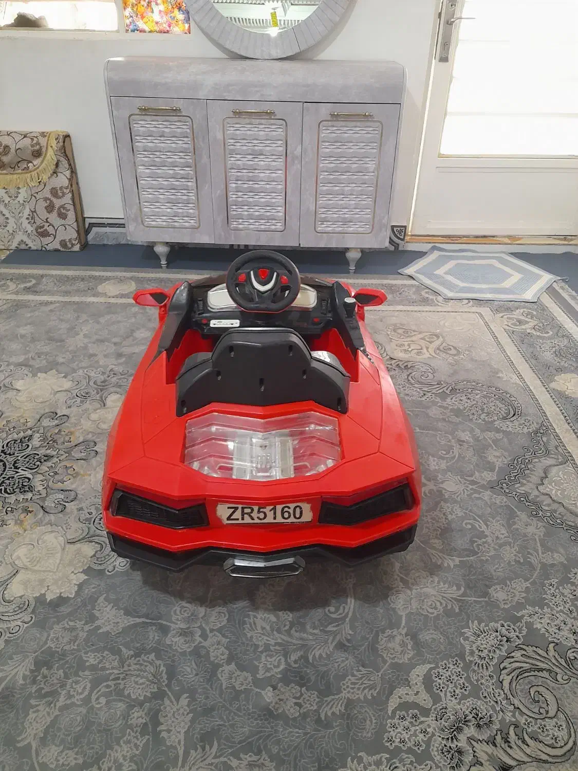 ماشین سواری شارژی لامبورگینی|اسباب‌‌بازی|کوهدشت, |دیوار