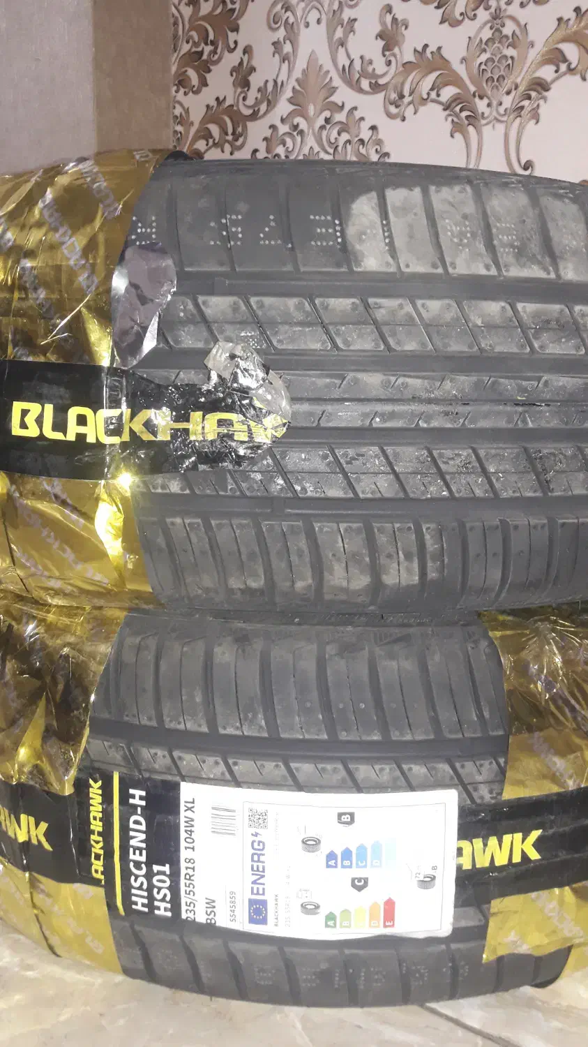 لاستیک Blackhawk 235/55R18|قطعات یدکی و لوازم جانبی|تهران, ورزشگاه آزادی|دیوار