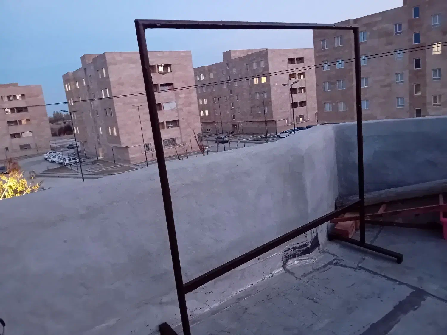 رگال آهنی دست ساز محکم|بندرخت و رختآویز|سلماس, |دیوار