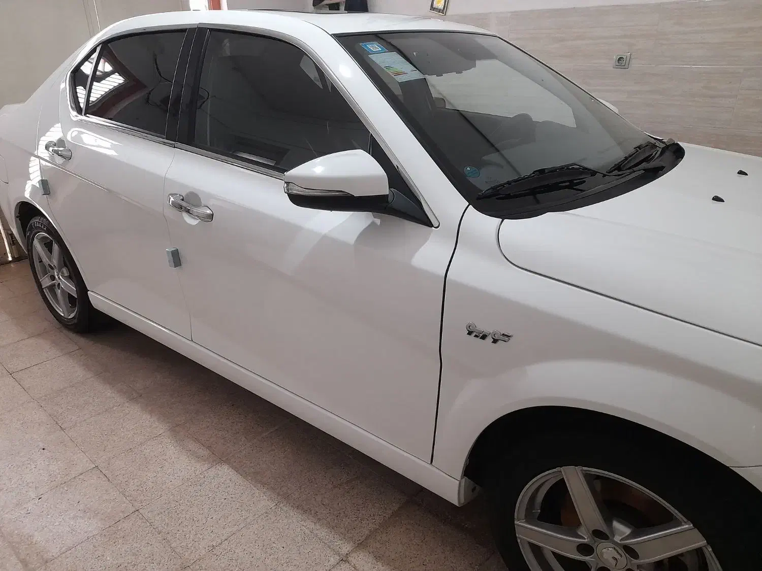 دنا پلاس توربو ۶ دنده|خودرو سواری و وانت|خرم‌آباد, |دیوار