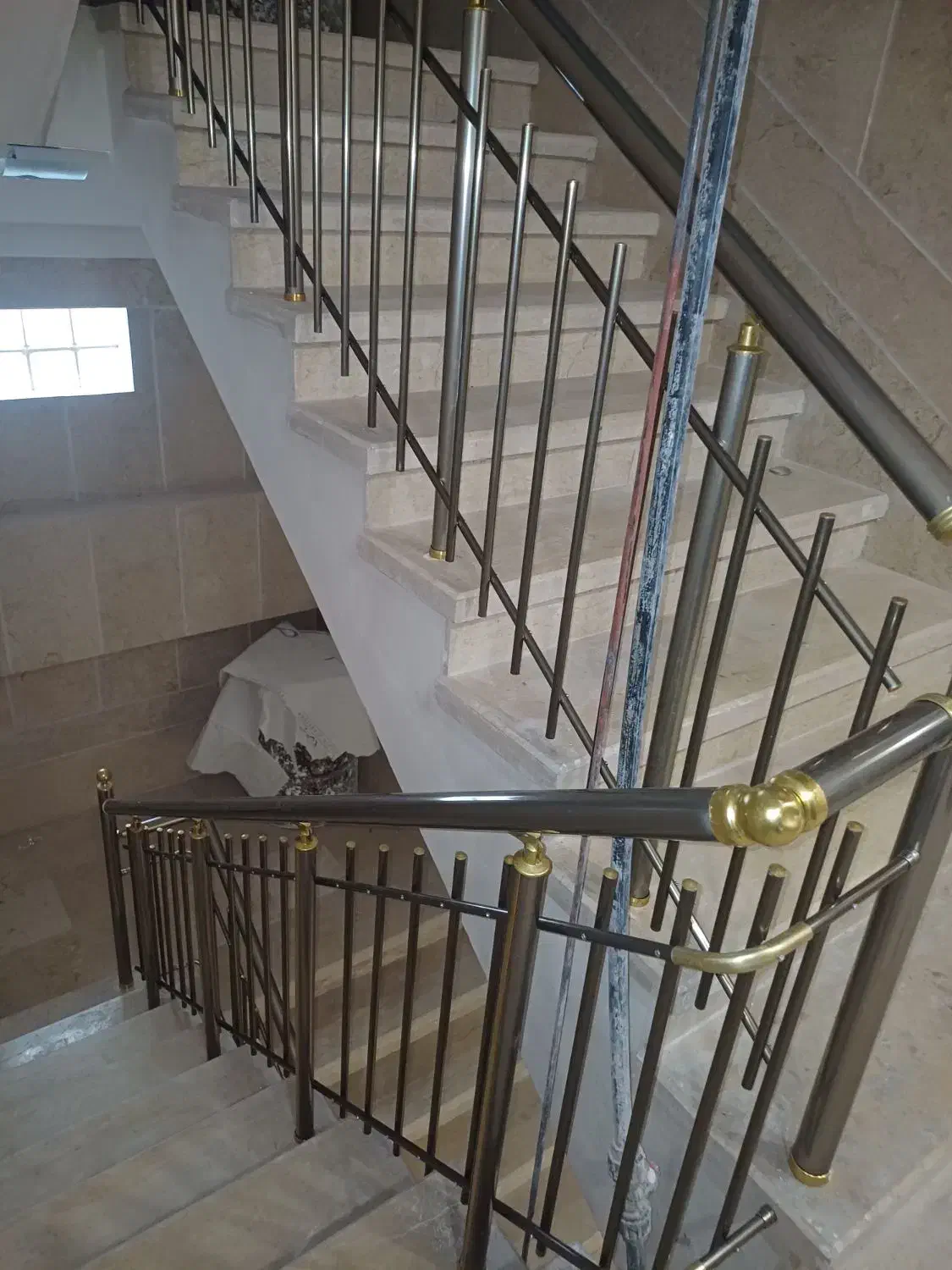 فروش واجراکناف ونرده استیل وشیشه و کف پله چوب|خدمات پیشه و مهارت|نوشهر, |دیوار