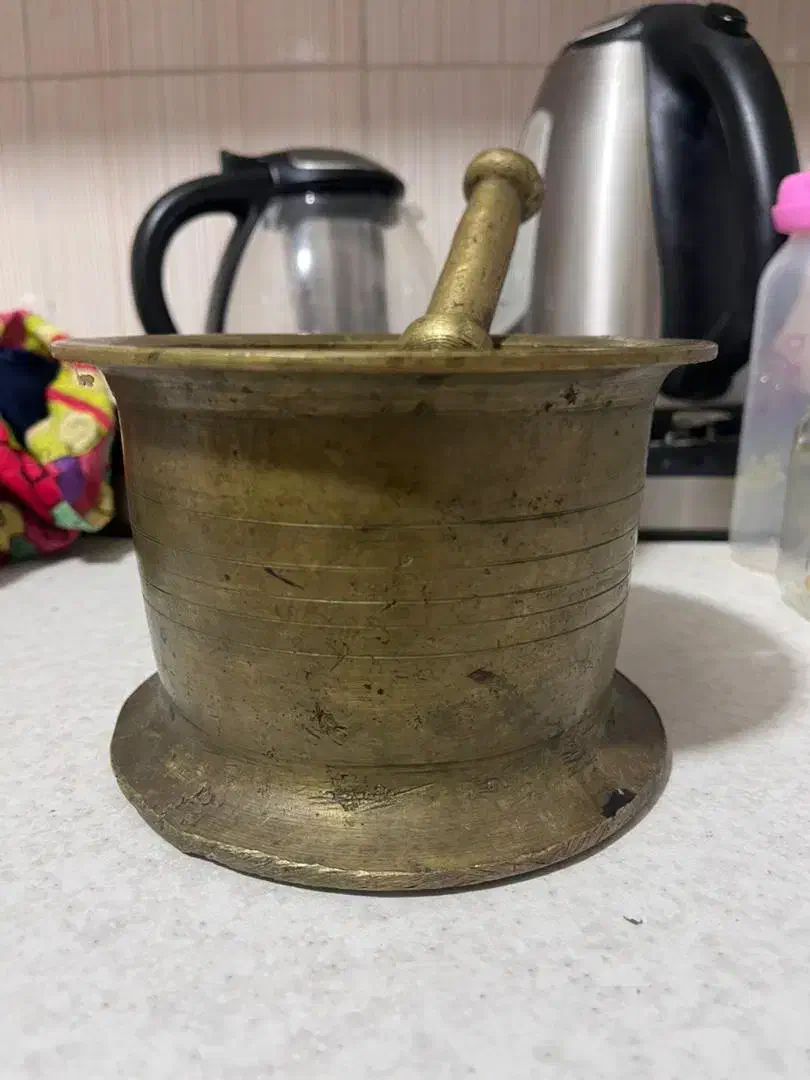 هاونگ|کلکسیون اشیاء عتیقه|پردیس, فاز ۸|دیوار