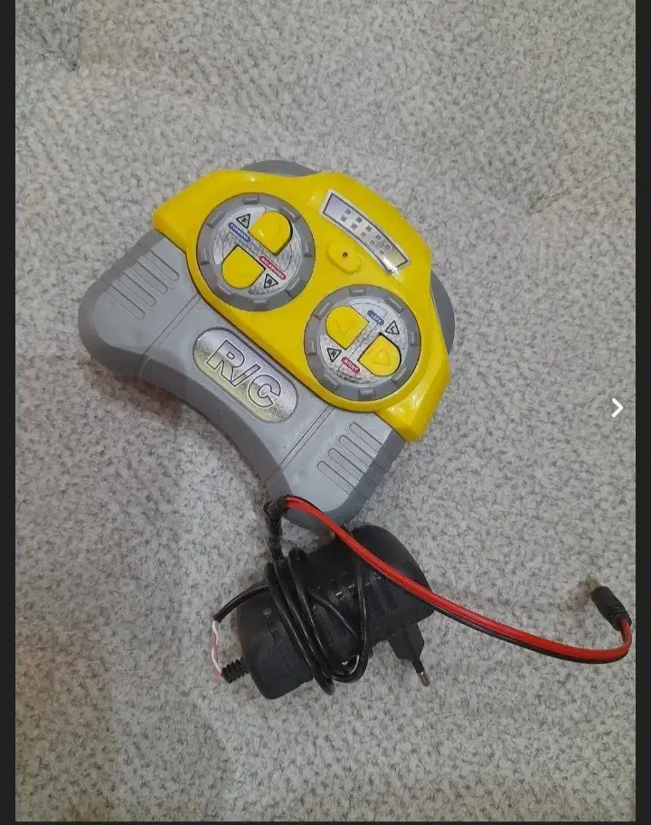 ماشین شارژی|اسباببازی بچه|پردیس, فاز ۴|دیوار